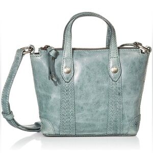 🎸FRYE🎸 ✨Mini Melissa Leather Crossbody Shopper✨
💙Color: Sky💙